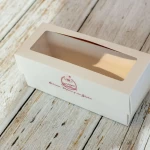 Caja para pastelería con ventana
